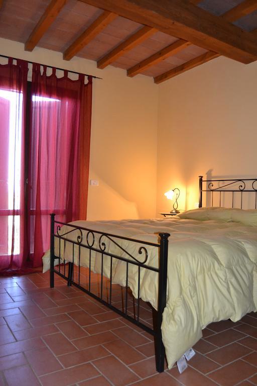 Agriturismo Beveraggio Appartamenti Марина-ди-Гроссето Номер фото