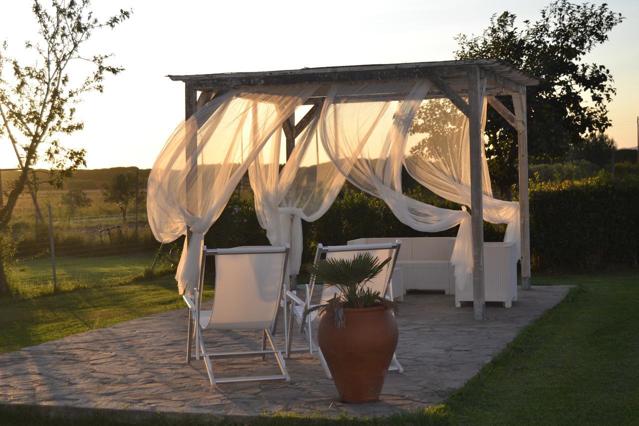 Agriturismo Beveraggio Appartamenti Марина-ди-Гроссето Экстерьер фото